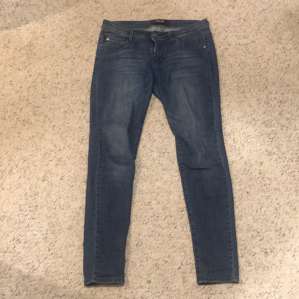Skinny jeans